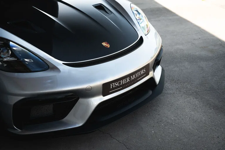 Porsche 718 Cayman GT4 RS