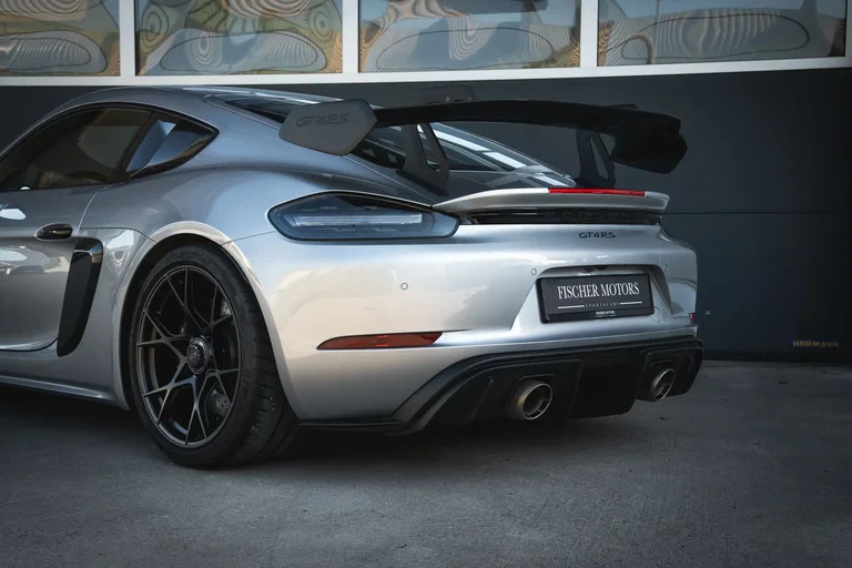Porsche 718 Cayman GT4 RS