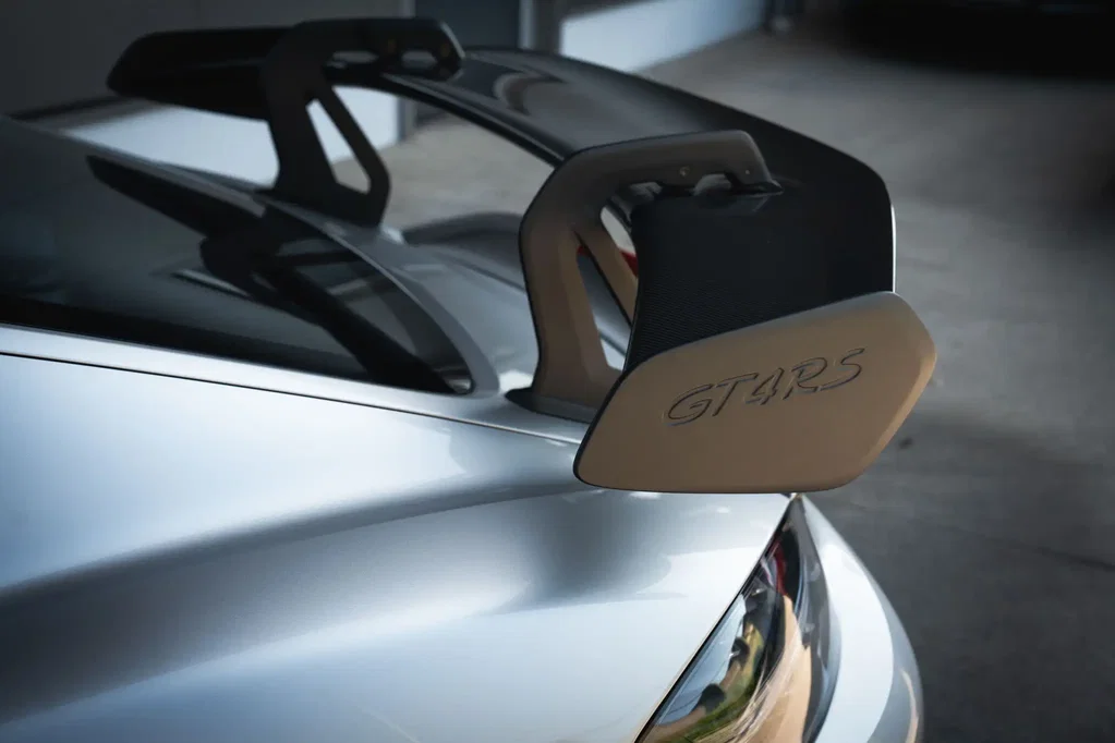 Porsche 718 Cayman GT4 RS