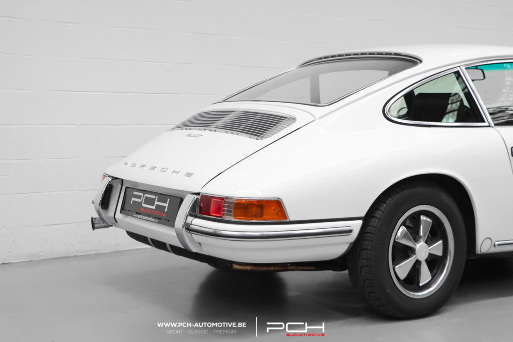 Porsche 911 T
