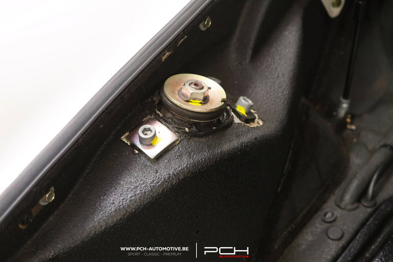 Porsche 911 T