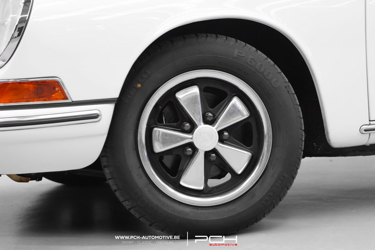 Porsche 911 T