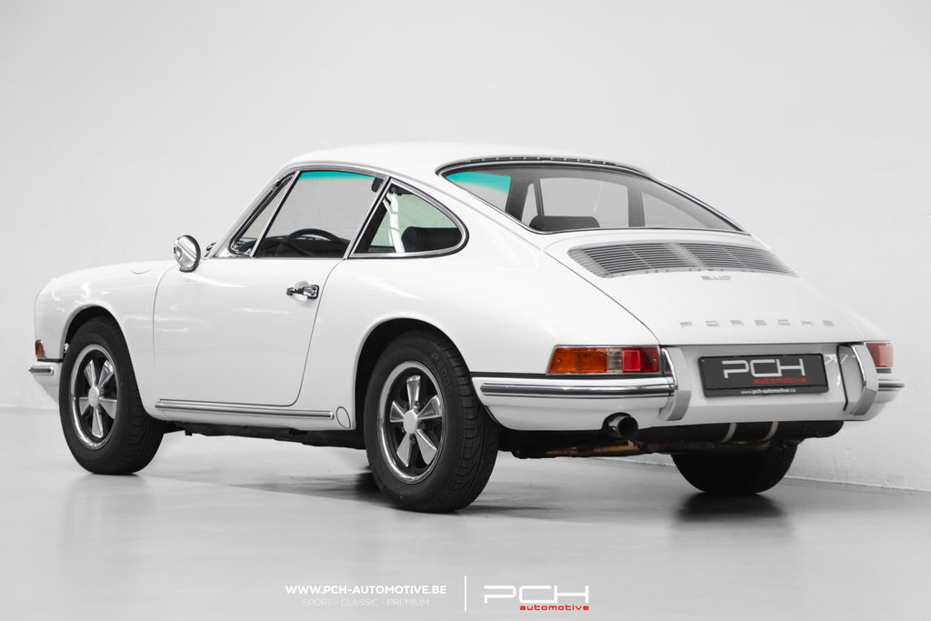 Porsche 911 T