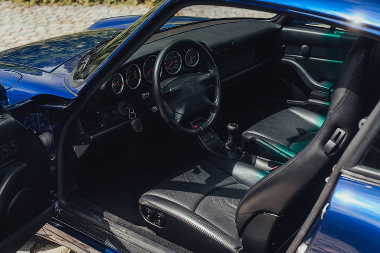 Porsche 993 Carrera
