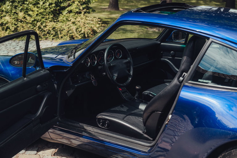 Porsche 993 Carrera