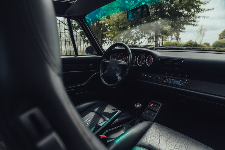 Porsche 993 Carrera