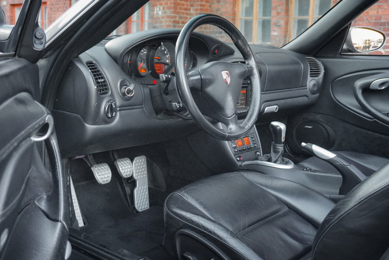 Porsche 996.2 Carrera 4S