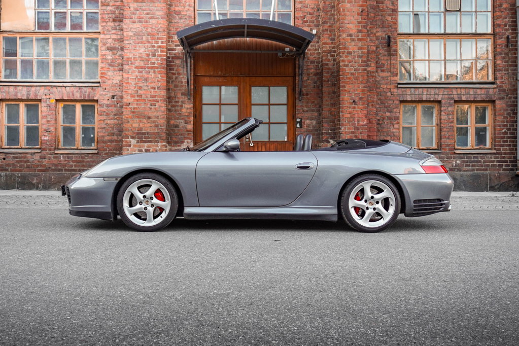 Porsche 996.2 Carrera 4S