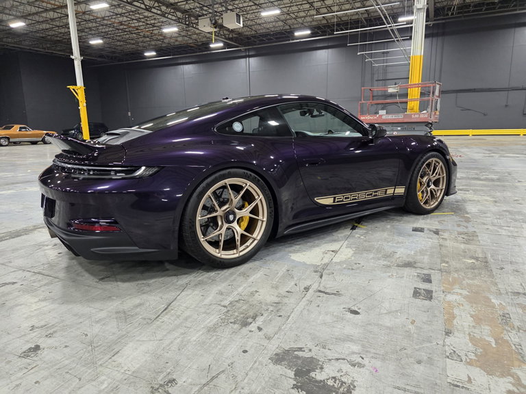 Porsche 992 GT3 Touring