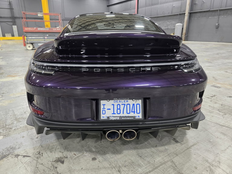 Porsche 992 GT3 Touring
