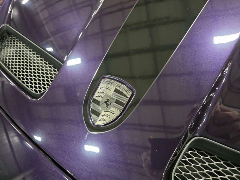 Porsche 992 GT3 Touring