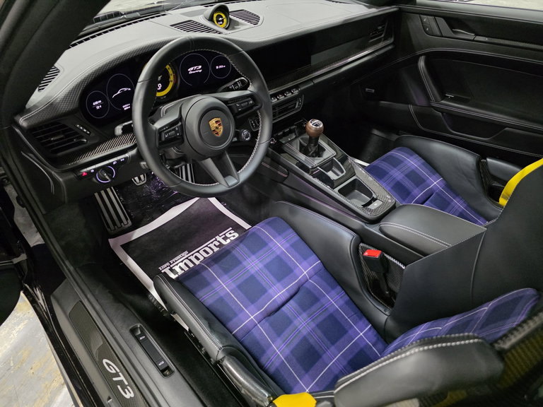 Porsche 992 GT3 Touring