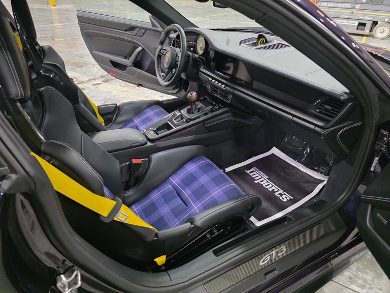 Porsche 992 GT3 Touring