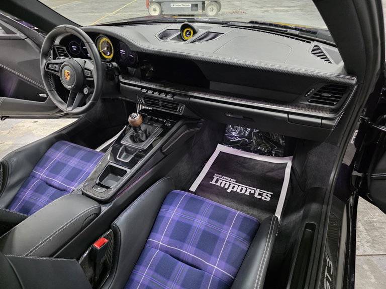 Porsche 992 GT3 Touring