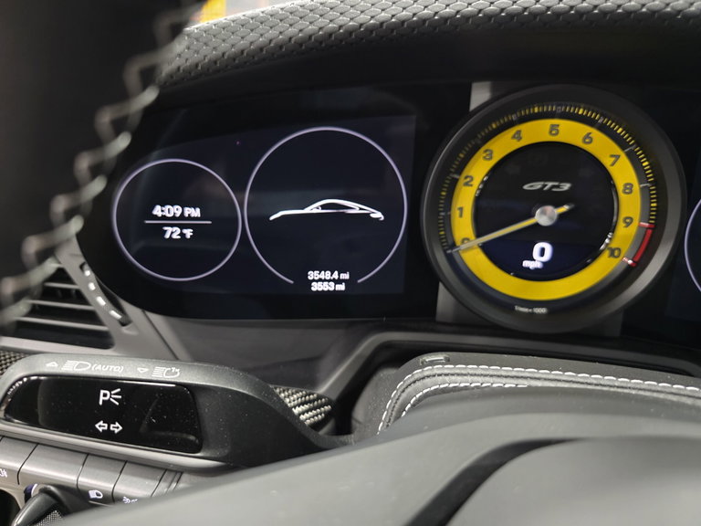 Porsche 992 GT3 Touring