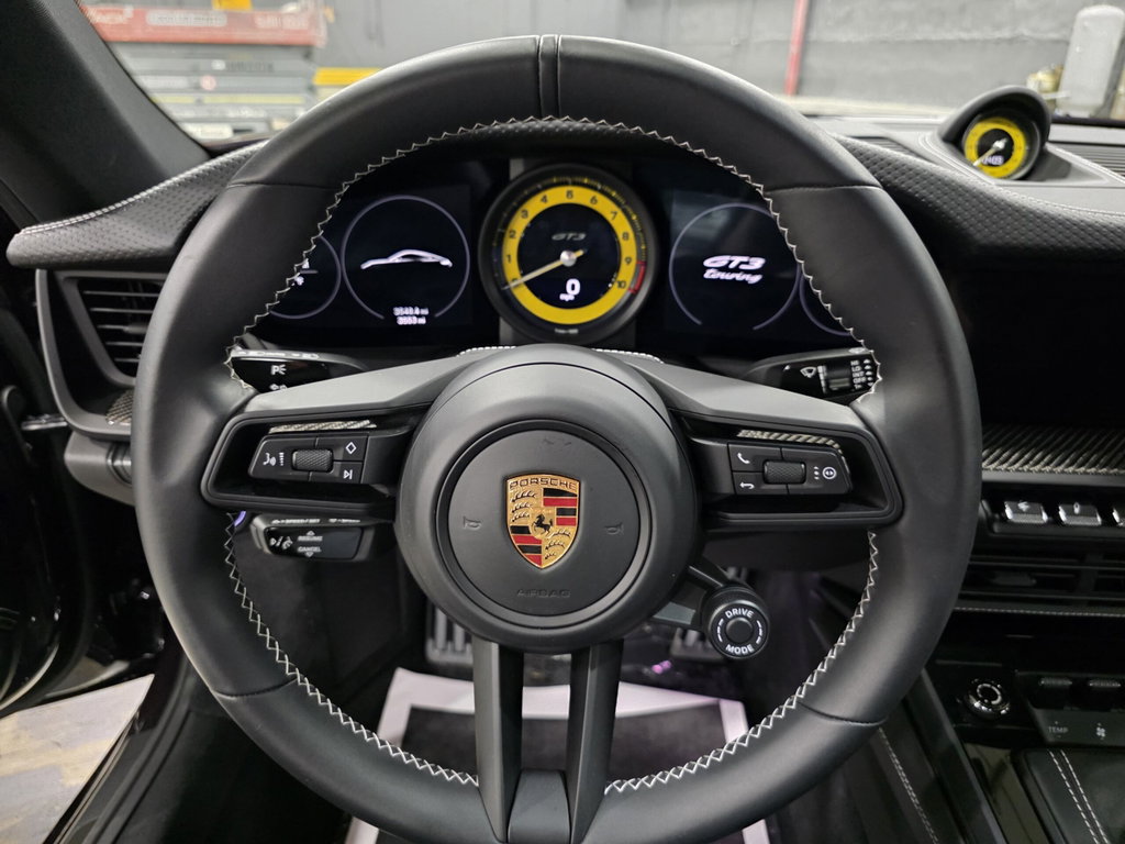 Porsche 992 GT3 Touring