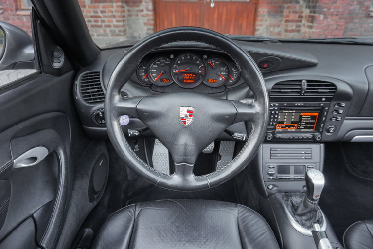 Porsche 996.2 Carrera 4S
