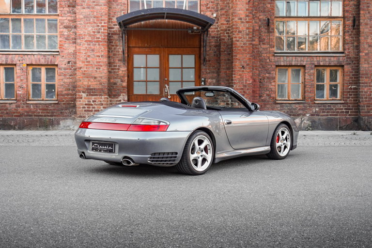 Porsche 996.2 Carrera 4S
