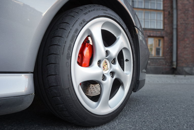 Porsche 996.2 Carrera 4S