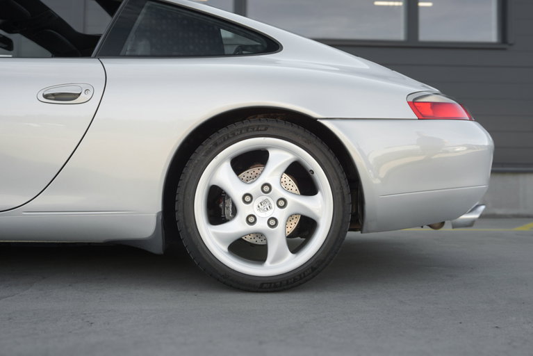 Porsche 996 Carrera