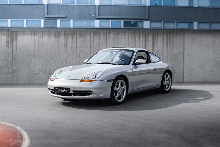 Porsche 996 Carrera