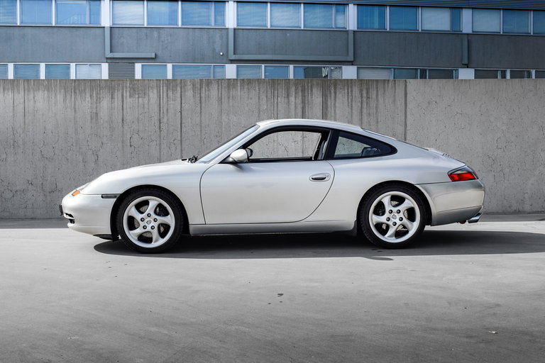 Porsche 996 Carrera