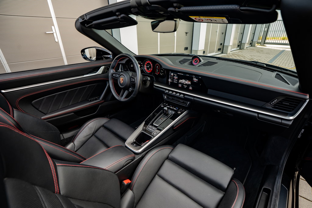 Porsche 992 Turbo S