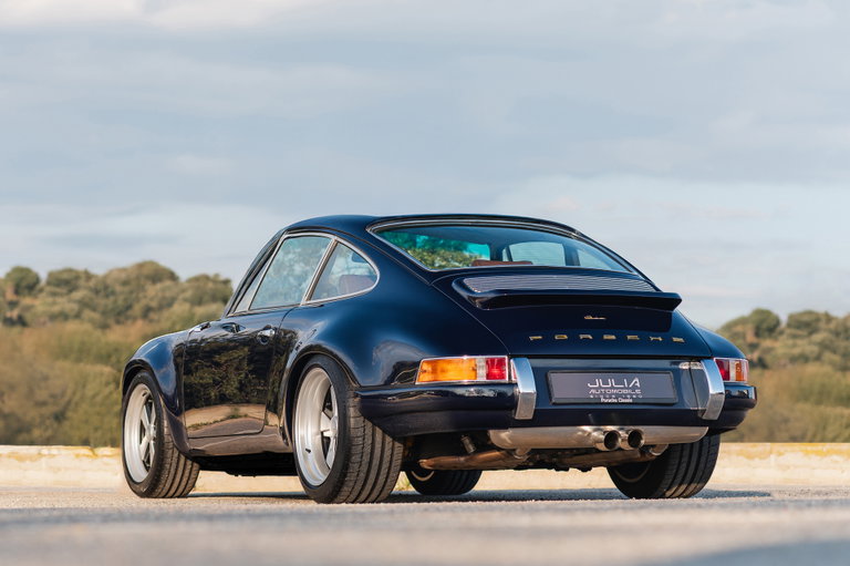 Porsche 911 Backdate