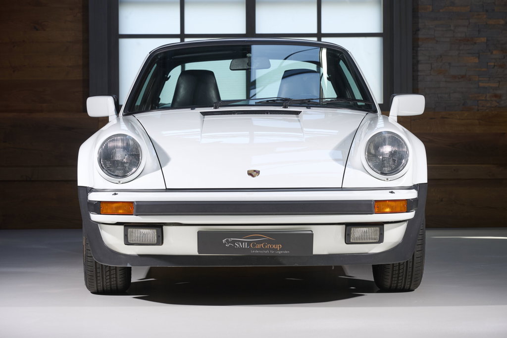 Porsche 911 Turbo 3.3