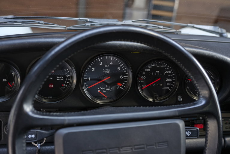 Porsche 911 Turbo 3.3