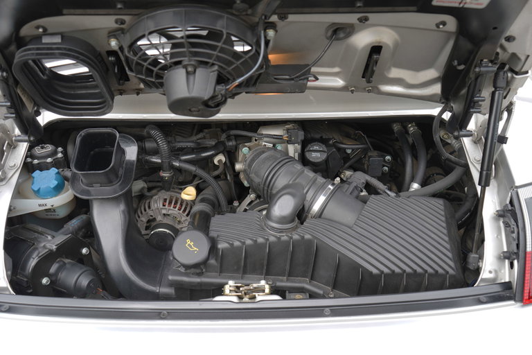 Porsche 996.2 Carrera 4