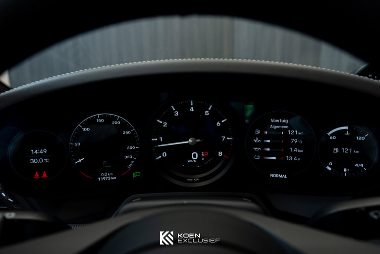 Porsche 992 Carrera 4S