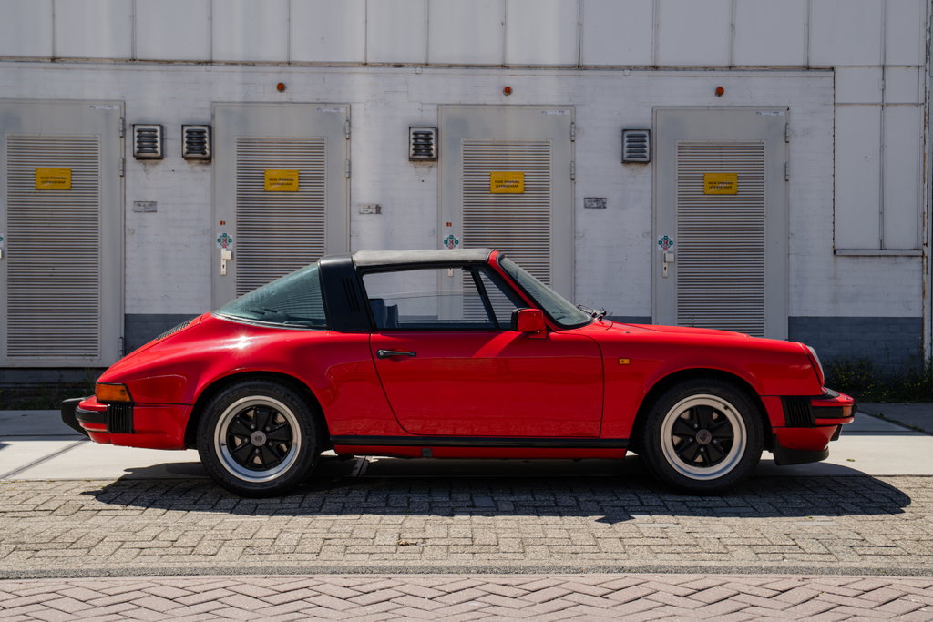 Porsche 911 Carrera 3.2