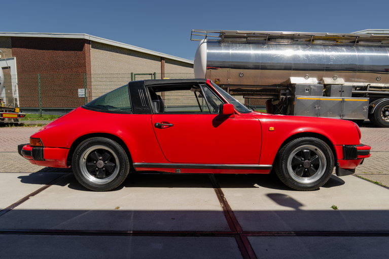 Porsche 911 Carrera 3.2
