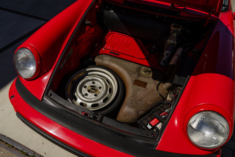 Porsche 911 Carrera 3.2