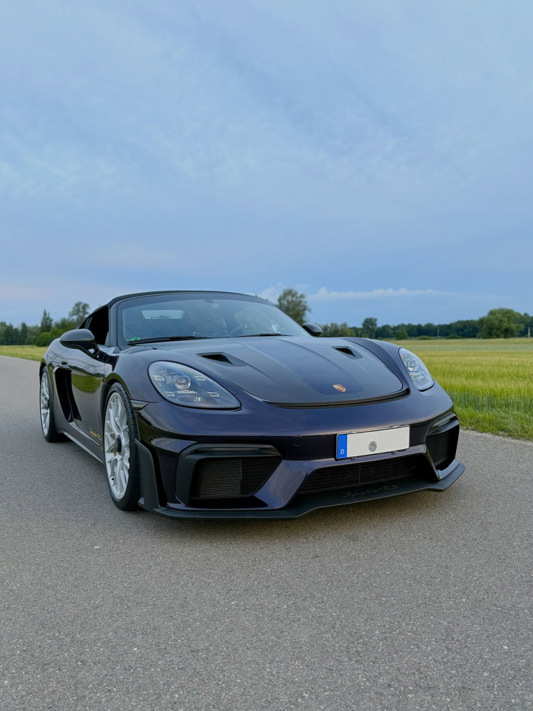 Porsche 718 Spyder RS