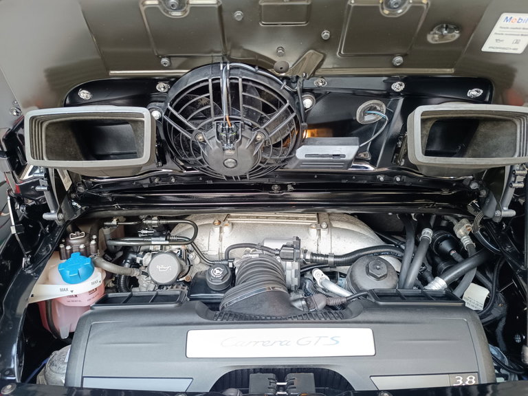 Porsche 997.2 Carrera GTS