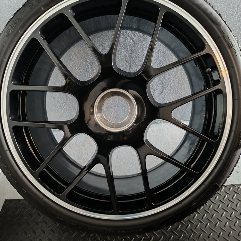 Porsche 997.2 Carrera GTS