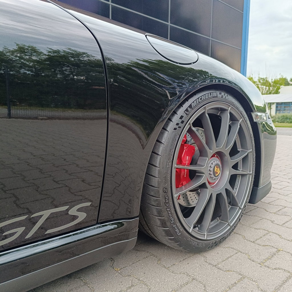 Porsche 997.2 Carrera GTS