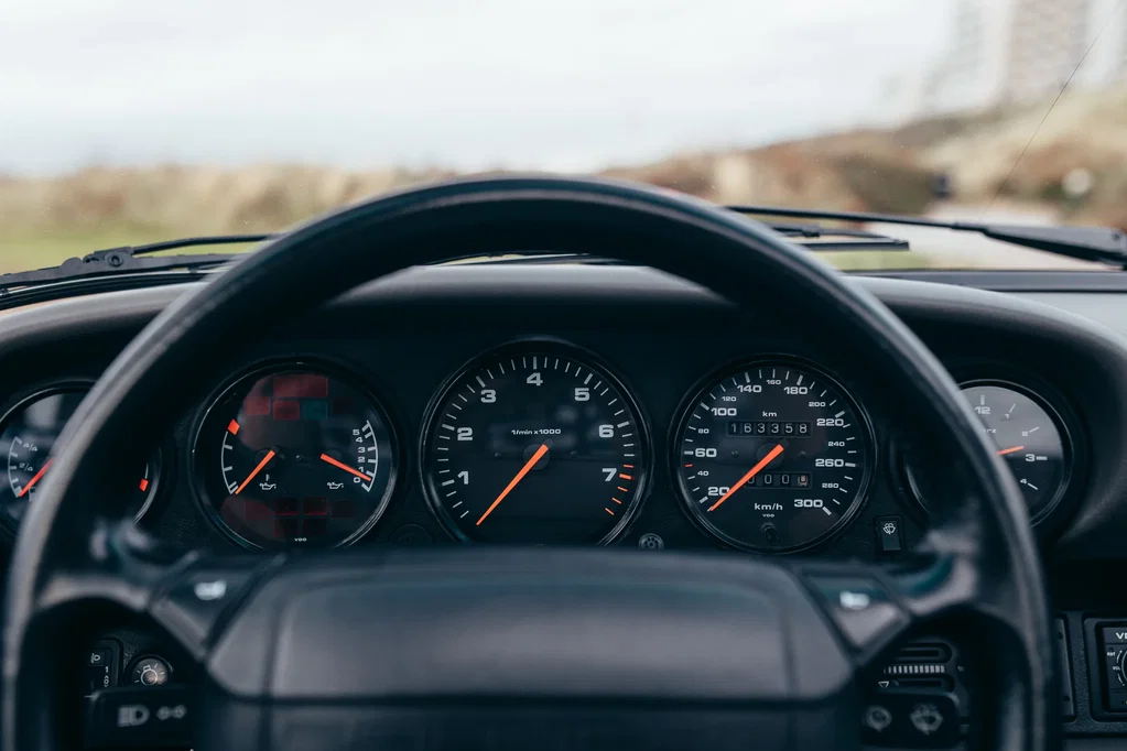 Porsche 964 Carrera 4
