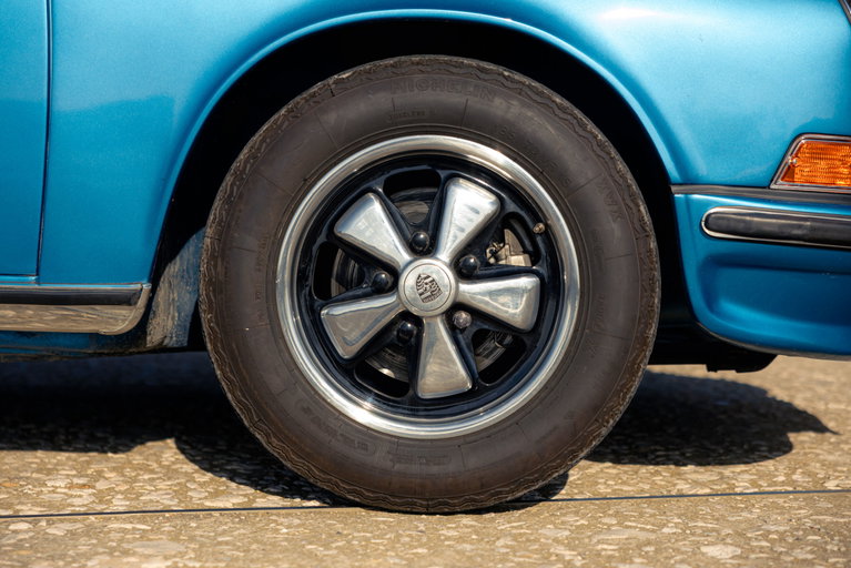 Porsche 911 S (F-Modell)