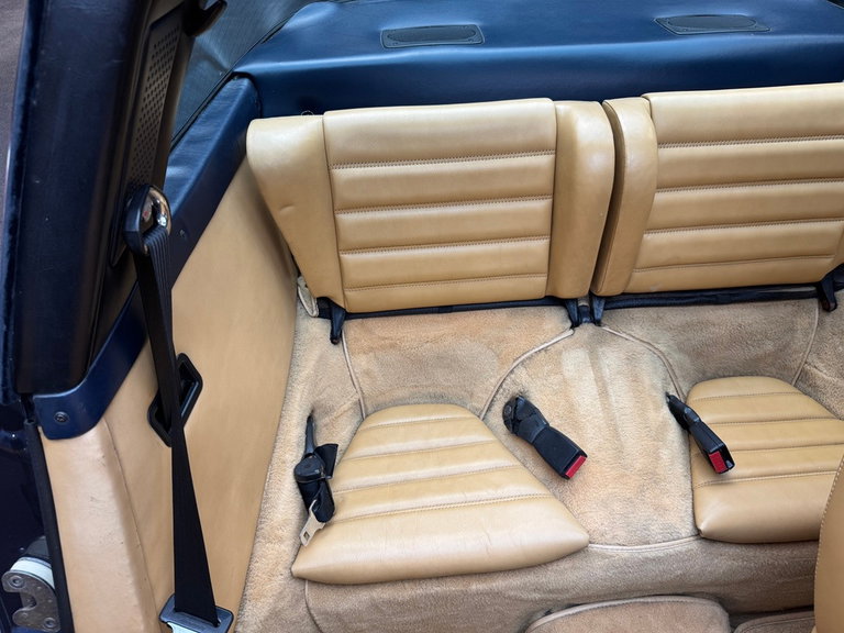 Porsche 911 Carrera 3.2 (US)