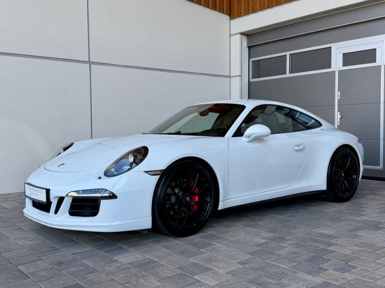 Porsche 991 Carrera GTS