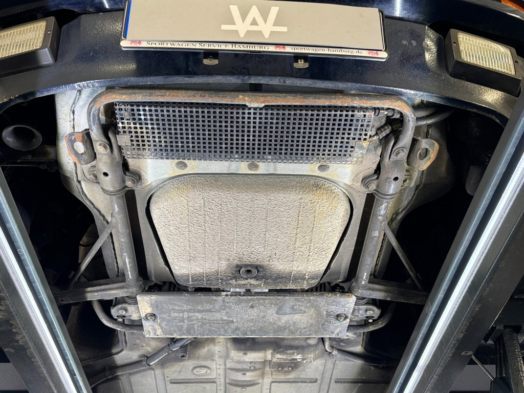 Porsche 911 Carrera 3.2 (US)