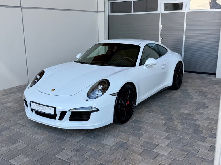 Porsche 991 Carrera GTS