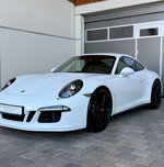 Porsche 991 Carrera GTS
