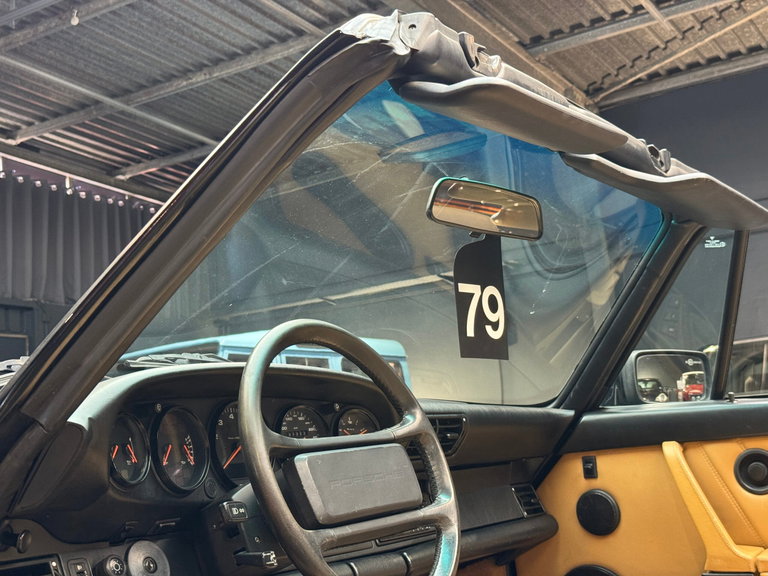 Porsche 964 Carrera 4