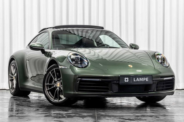 Porsche 992 Carrera