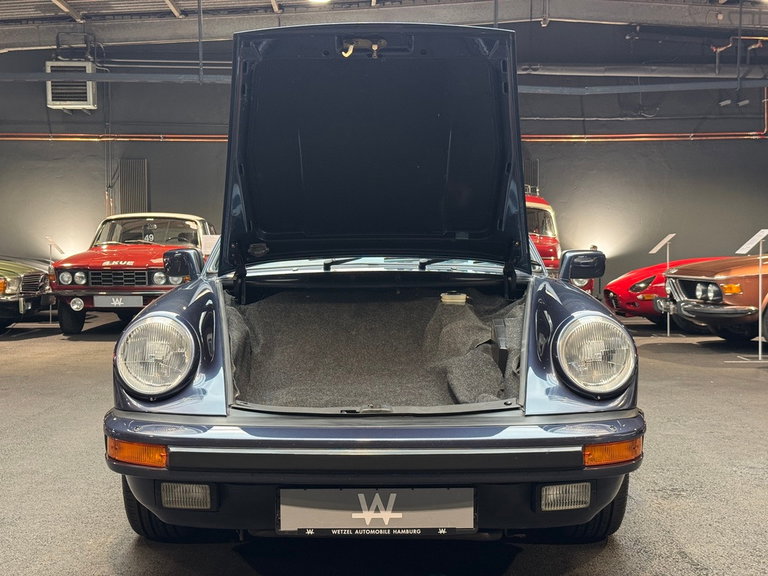 Porsche 911 Carrera 3.2 (US)