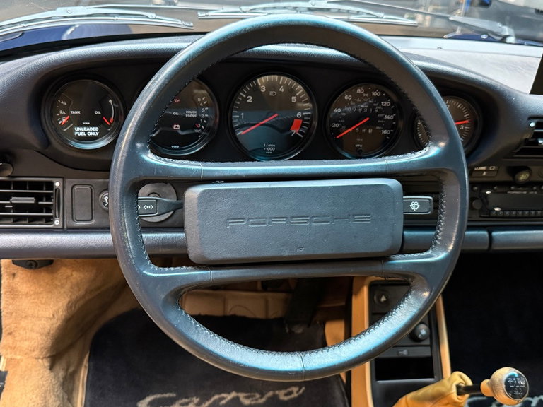 Porsche 911 Carrera 3.2 (US)